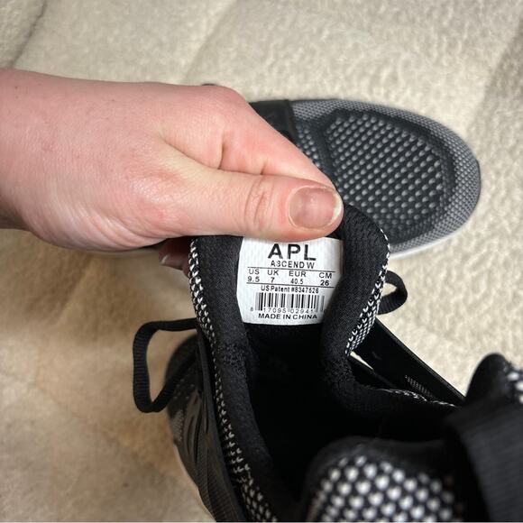 APL Women's Ascend Sneaker in Black / White - Picture 7 of 8